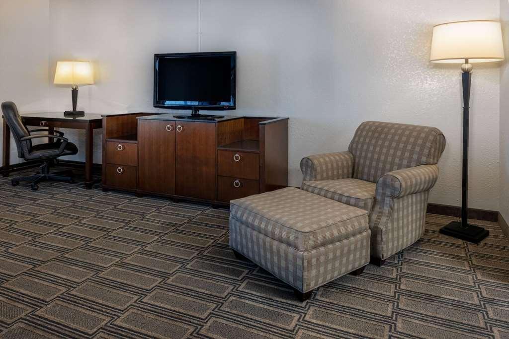Travelodge By Wyndham Appleton Room photo
